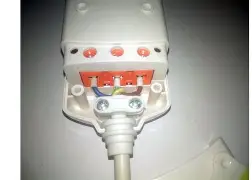 КХ-4е ЭРА Колодка 4 гн. с зазем.