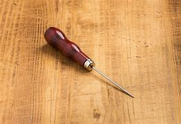 Шило шорное деревянное